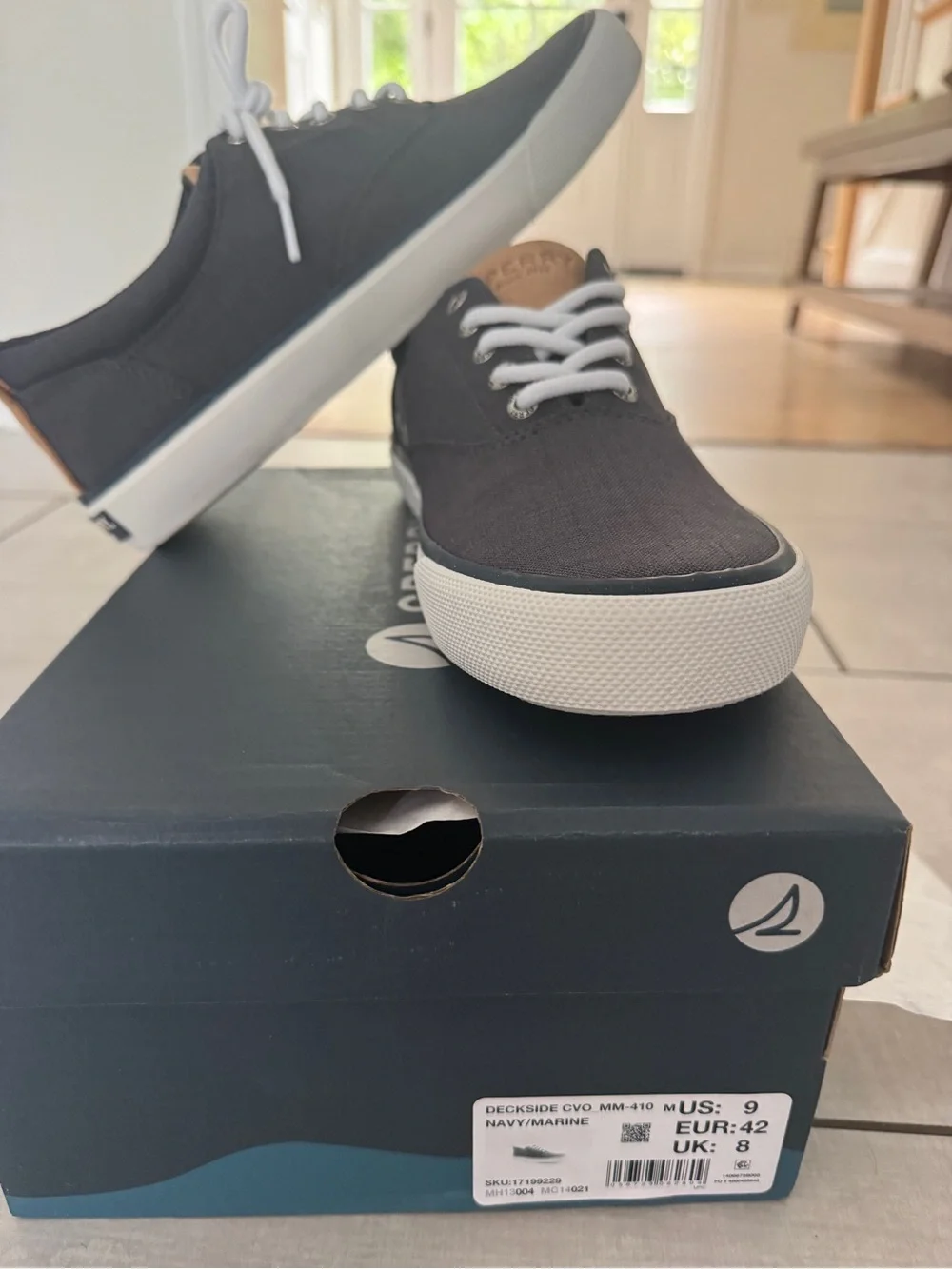 Sperry Men's navy Canvas Lace-Up Sneakers